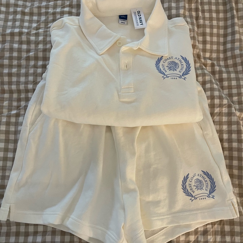 Old Navy Sweat Set